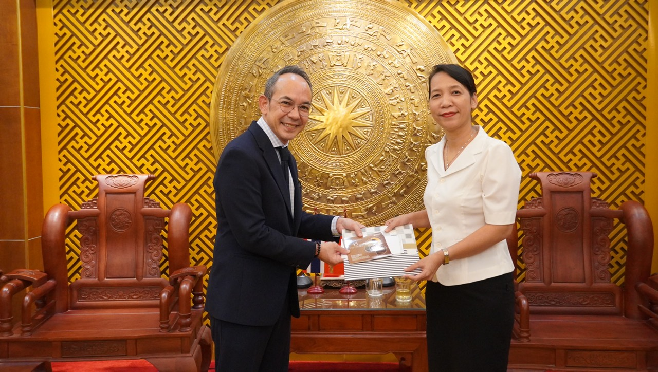 Đại sứ Thái Lan thăm và làm việc tại tỉnh Quảng Trị