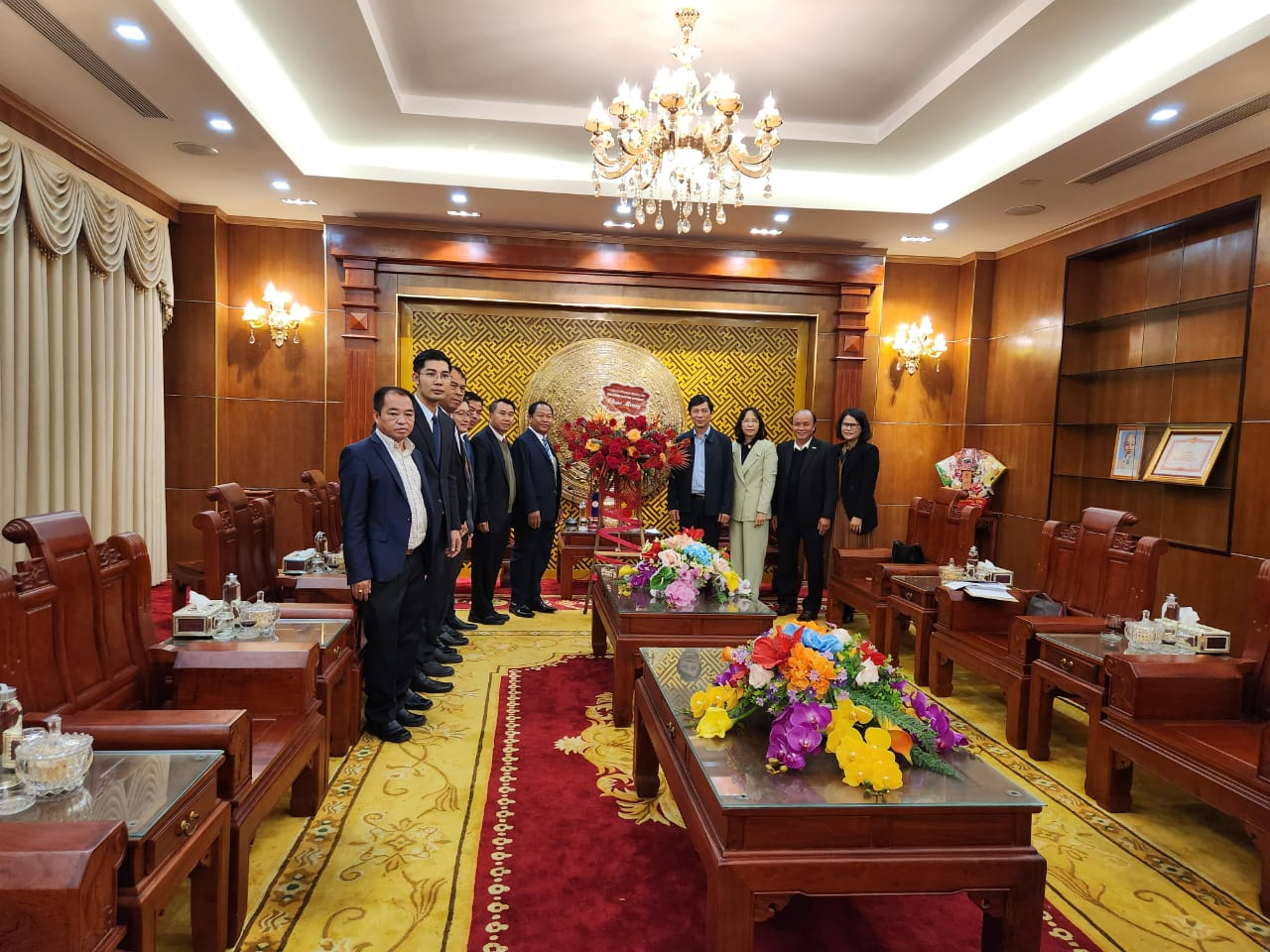 Đoàn Phó Tỉnh trưởng tỉnh Savannakhet thăm, làm việc và chúc tết tỉnh Quảng Trị