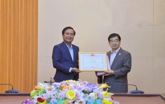 Chủ tịch UBND tỉnh Võ Văn Hưng tiếp Hiệp hội Hòa bình và Hữu nghị Hiroshima - Việt Nam