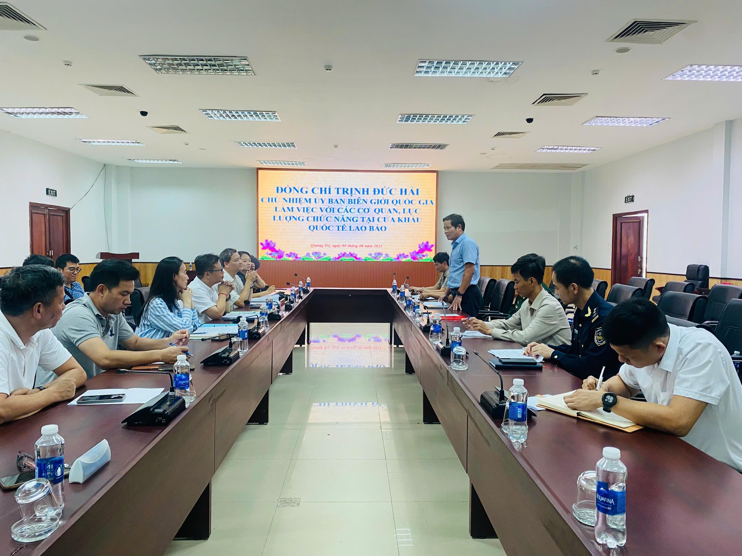 Đoàn công tác Ủy ban Biên giới quốc gia - Bộ Ngoại giao làm việc tại tỉnh Quảng Trị