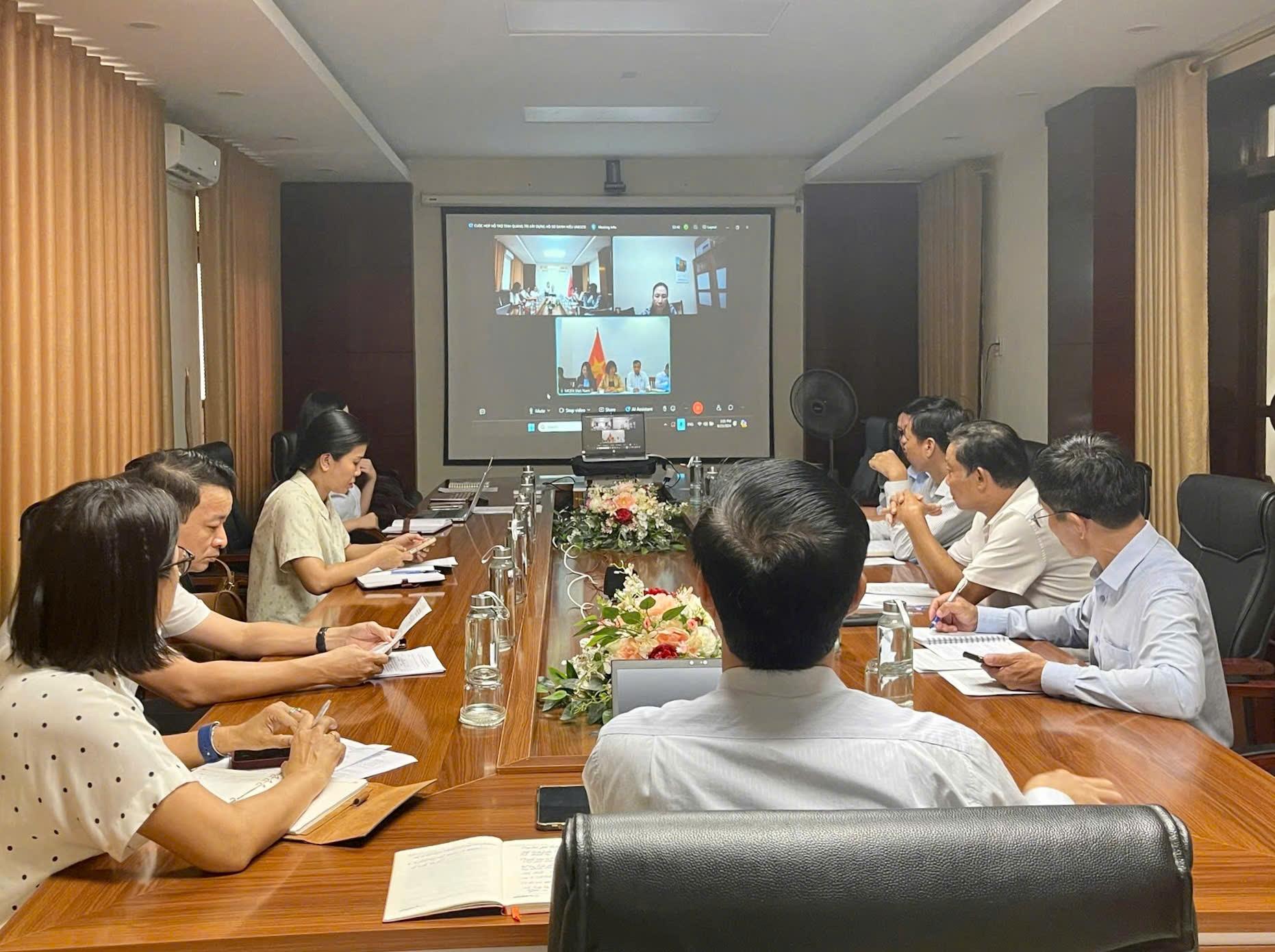 Họp trực tuyến với Bộ Ngoại giao phục vụ công tác xây dựng hồ sơ danh hiệu của UNESCO cho tỉnh Quảng...