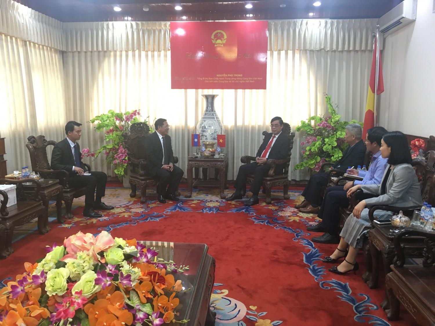 Lãnh đạo tỉnh Quảng Trị tiếp tân Tổng Lãnh sự Lào tại Đà Nẵng